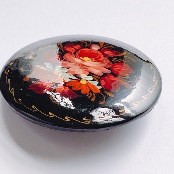 VTG Russian Hand Painted Lacquer Floral Brooch Signed Cyrillic 70s 80s Pin - Picture 5 of 11
